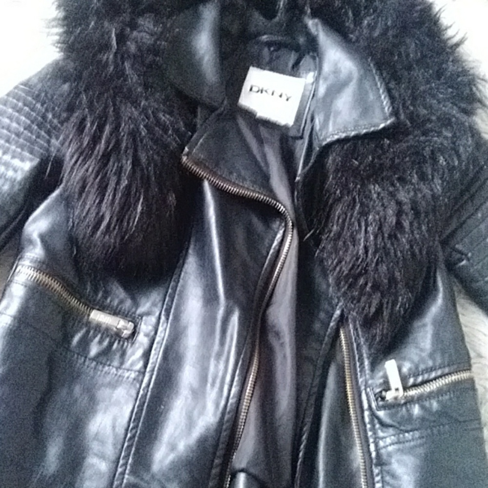 Coat - Picture 3 of 3
